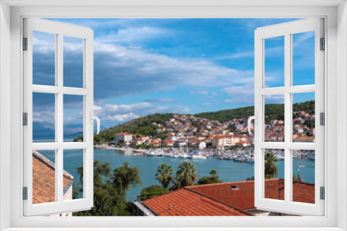 Fototapeta Naklejka Na Ścianę Okno 3D - View across Trogir Old Town on the Adriatic Coast, Croatia