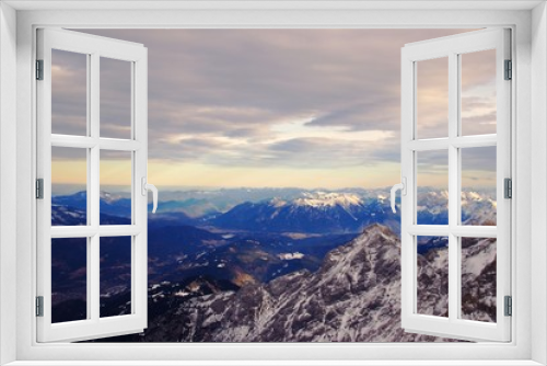 Fototapeta Naklejka Na Ścianę Okno 3D - sunset in mountains