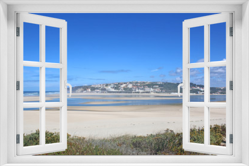 Fototapeta Naklejka Na Ścianę Okno 3D - Bom Sucesso Beach, Portugal	