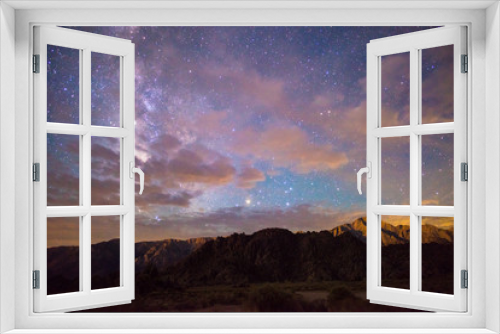 Fototapeta Naklejka Na Ścianę Okno 3D - Milky way over the alabama hills and mount whitney, California