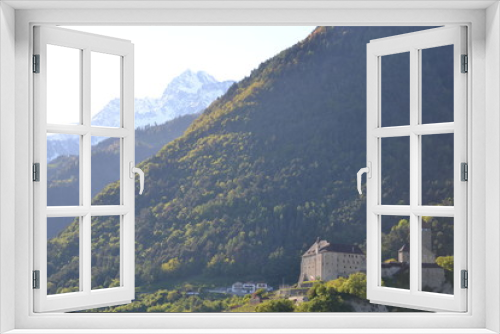 Fototapeta Naklejka Na Ścianę Okno 3D - May Sunny day in The Italian Alps