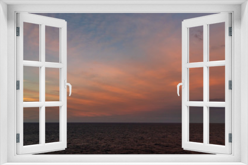 Fototapeta Naklejka Na Ścianę Okno 3D - Pink Skies Over the Ocean