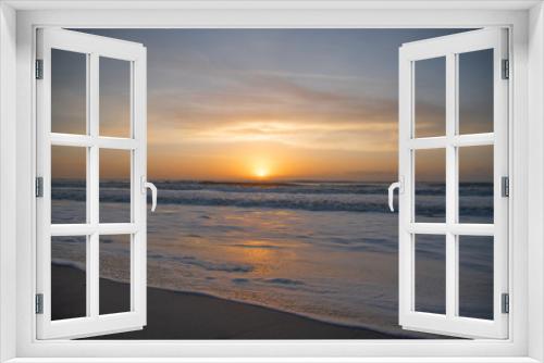 Fototapeta Naklejka Na Ścianę Okno 3D - Sunrise on Christmas Day at Topsail Beach