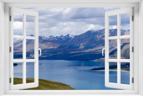 Fototapeta Naklejka Na Ścianę Okno 3D - View over Lake Tekapo in New Zealand