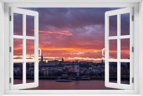 Fototapeta Naklejka Na Ścianę Okno 3D - Panoramic Colourful Budapest Sunset