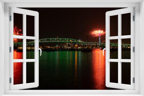 Fototapeta Naklejka Na Ścianę Okno 3D - Auckland Sky Tower fireworks for New Year celebration with illuminated Harbor bridge