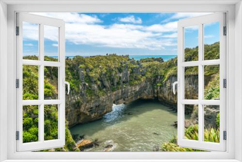 Fototapeta Naklejka Na Ścianę Okno 3D - cliff and ocean in New Zealand