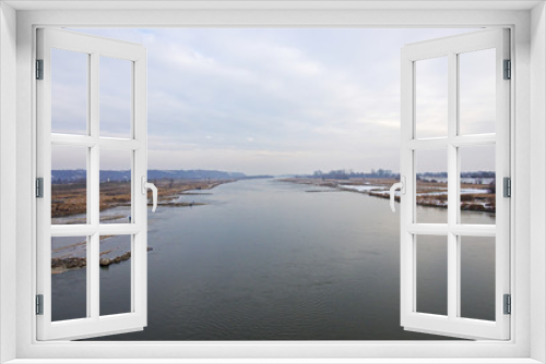 Fototapeta Naklejka Na Ścianę Okno 3D - Rzeka Wisła przepływająca przez Sandomierz