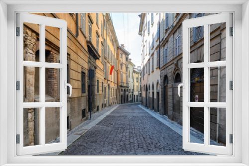 Fototapeta Naklejka Na Ścianę Okno 3D - Narrow medieval streets of Bergamo, Italy