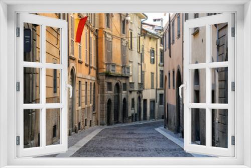 Fototapeta Naklejka Na Ścianę Okno 3D - Narrow medieval streets of Bergamo, Italy
