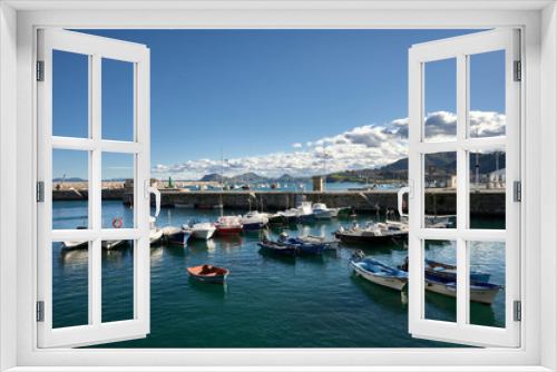 Fototapeta Naklejka Na Ścianę Okno 3D - Marina of Castro Urdiales, Cantabria, Spain