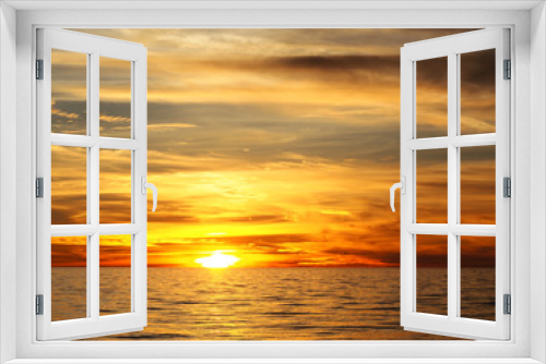 Fototapeta Naklejka Na Ścianę Okno 3D - Melting Red Sky and Ocean Reflection