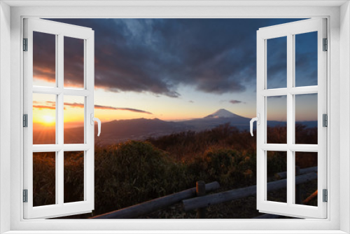 Fototapeta Naklejka Na Ścianę Okno 3D - Fuji mountain sunset from Hakone, Japan
