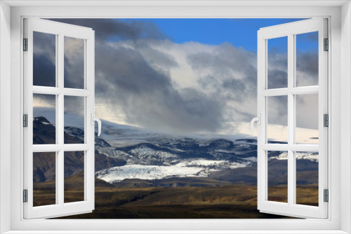 Fototapeta Naklejka Na Ścianę Okno 3D - Stormy landscape in South Iceland, Europe