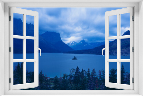 Fototapeta Naklejka Na Ścianę Okno 3D - St. Mary Lake, Glacier National Park, Montana