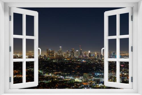 Fototapeta Naklejka Na Ścianę Okno 3D - Night skyline of Los Angeles viewed from the Griffith Observatory