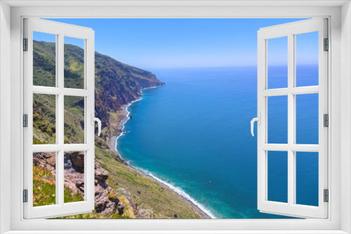 Fototapeta Naklejka Na Ścianę Okno 3D - Madeira island ocean and mountains landscape, San Lorenco cape, Portugal