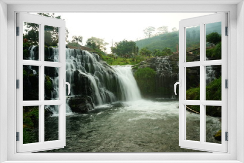 Fototapeta Naklejka Na Ścianę Okno 3D - waterfall in deep forest