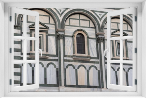 Fototapeta Naklejka Na Ścianę Okno 3D - Facade of the Florence Cathedral with Giotto's bell tower
