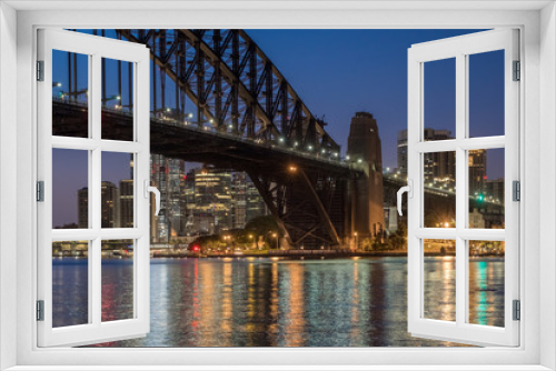 Fototapeta Naklejka Na Ścianę Okno 3D - Sydney city skyline at dawn