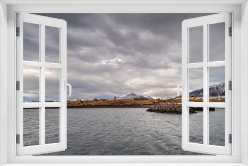 Fototapeta Naklejka Na Ścianę Okno 3D - Village of Hrisey island in Iceland