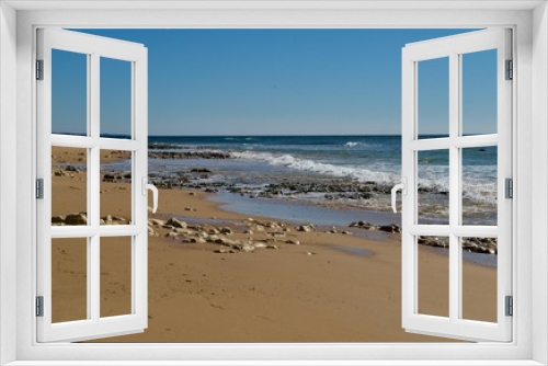Fototapeta Naklejka Na Ścianę Okno 3D - Beautiful beach Praia da Oura in Albufeira at the blue Atlantic ocean