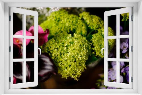 Fototapeta Naklejka Na Ścianę Okno 3D - Beautiful spring bouquet of huge green hydrangeas