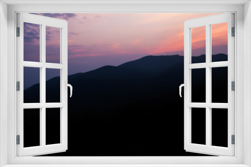 Fototapeta Naklejka Na Ścianę Okno 3D - Smoky Mountains Getaway