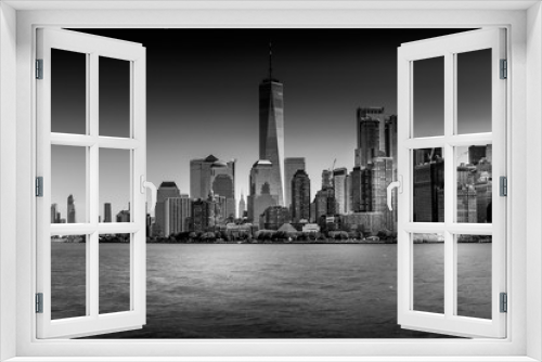 Fototapeta Naklejka Na Ścianę Okno 3D - Fine art black and white of NYC skyline