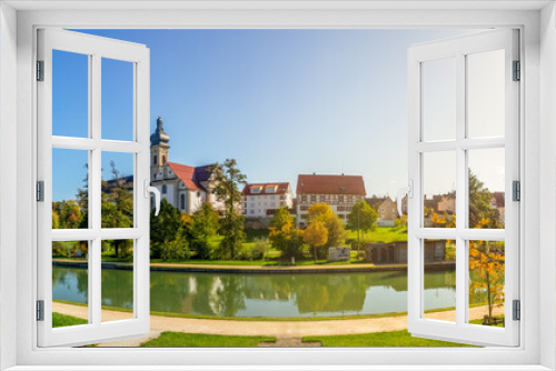 Fototapeta Naklejka Na Ścianę Okno 3D - Panorama der Stadt Ehingen mit Stadtgarten, Deutschland 