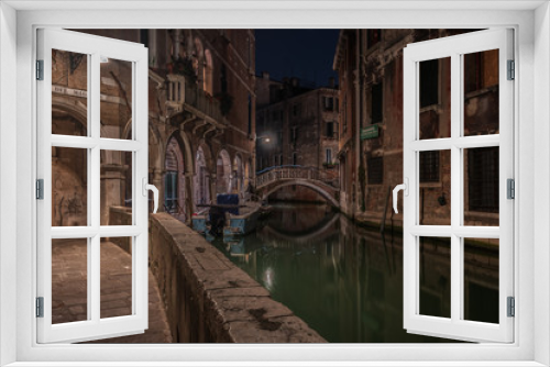 Fototapeta Naklejka Na Ścianę Okno 3D - ponte nascosto a venezia