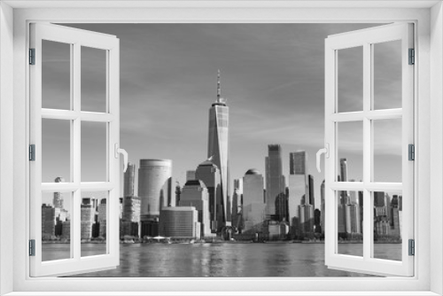 Fototapeta Naklejka Na Ścianę Okno 3D - Black and White Lower Manhattan New York City Skyline along the Hudson River