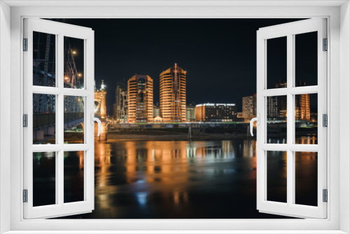 Fototapeta Naklejka Na Ścianę Okno 3D - Covington at night