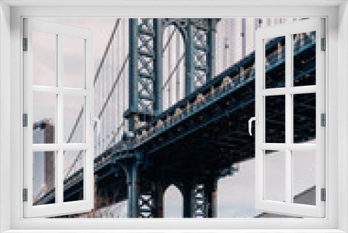 Fototapeta Naklejka Na Ścianę Okno 3D - The Manhattan Bridge from the Brooklyn sight in DUMBO I