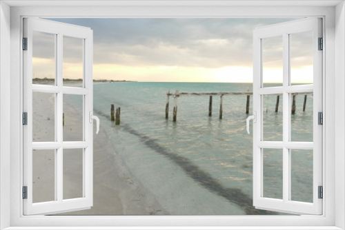 Fototapeta Naklejka Na Ścianę Okno 3D - Muelle en el mar 1