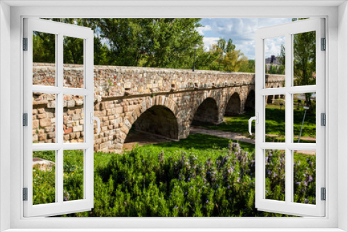 Fototapeta Naklejka Na Ścianę Okno 3D - The historical Roman bridge of Salamanca also known as Puente Mayor del Tormes