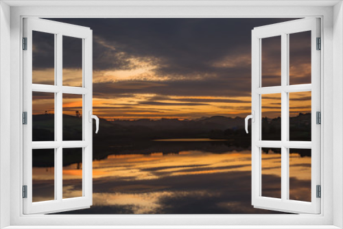 Fototapeta Naklejka Na Ścianę Okno 3D - sunset lake