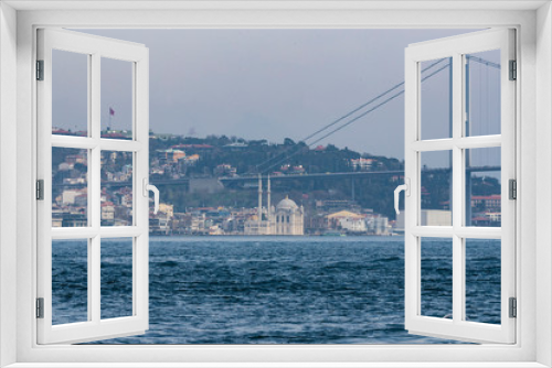 Fototapeta Naklejka Na Ścianę Okno 3D - Panorama of the foggy coast of Istanbul from the Bosphorus.