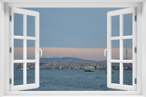Fototapeta Naklejka Na Ścianę Okno 3D - A cruise across or along the Bosphorus is the best way to explore Istanbul skyline. 