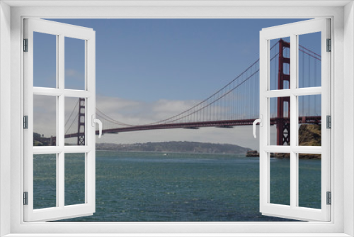Fototapeta Naklejka Na Ścianę Okno 3D - San Francisco, USA, June 27th: Golden Gate Bridge in a sunny day