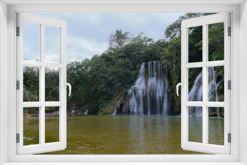 Fototapeta Naklejka Na Ścianę Okno 3D - Beautiful view the Waterfalls on of Tamasopo san luis potosi mexico on sunset