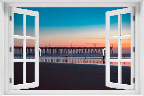 Fototapeta Naklejka Na Ścianę Okno 3D - sunset over the wooden pier of Pismo Beach California