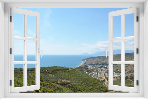 Fototapeta Naklejka Na Ścianę Okno 3D - Beautiful view of the sea and mountains from the shore. Crimea