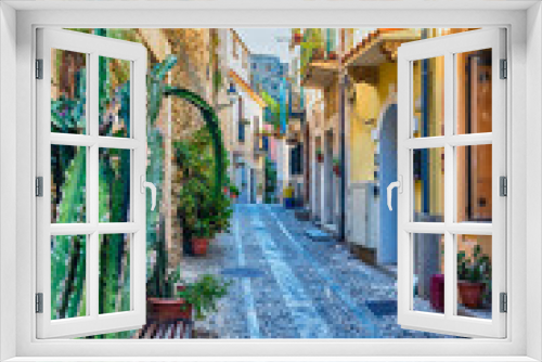 Fototapeta Naklejka Na Ścianę Okno 3D - Picturesque streets and alleys in the seaside village, Scilla, Italy