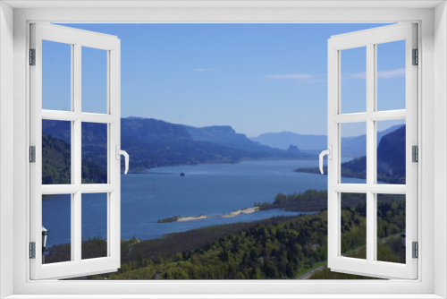 Fototapeta Naklejka Na Ścianę Okno 3D - View of Columbia River Gorge
