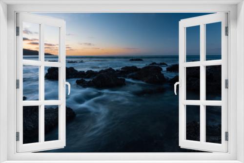 Fototapeta Naklejka Na Ścianę Okno 3D - sunset over the sea at ninety mile beach