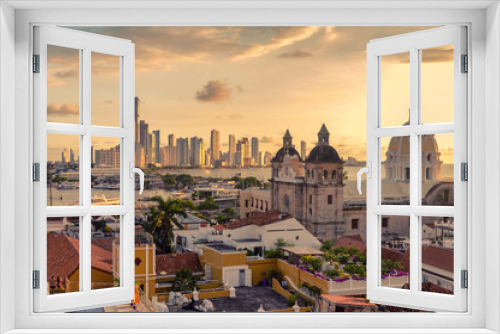 Fototapeta Naklejka Na Ścianę Okno 3D - Cartagena skyline at sunset