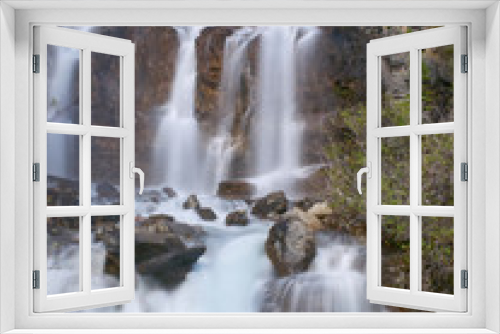 Fototapeta Naklejka Na Ścianę Okno 3D - Alberta, Canada: Tangle Creek Falls