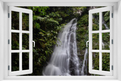 Fototapeta Naklejka Na Ścianę Okno 3D - Hidden Waterfall