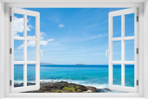 Fototapeta Naklejka Na Ścianę Okno 3D - The island of Molokini, Maui, Hawai'i, 